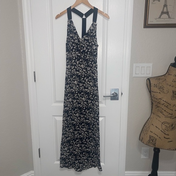 A.L.C. Patti Fan Printed Silk V-Neck Sleeveless Maxi Black White Geometric Sz 4 - Picture 2 of 9